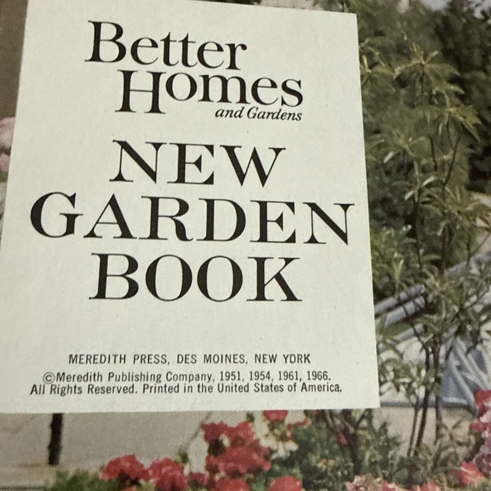 Vintage 1966 Better Homes and Gardens - New Garden Book Spiral Bound
